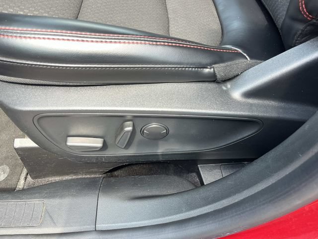 Certified 2024 Ford Escape ST-Line AWD/4WD image 33
