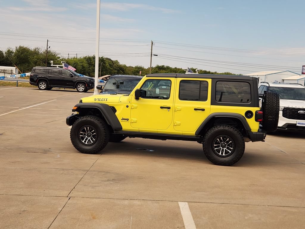 Used 2024 Jeep Wrangler Unlimited Sport AWD/4WD image 4