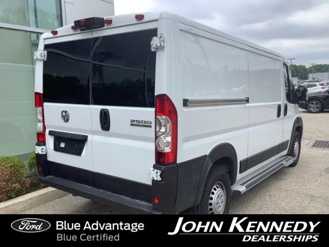 Used 2025 RAM ProMaster 2500 w/ U-Haul Equipment Group FWD image 3