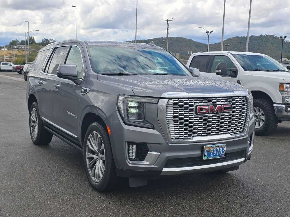 Used 2021 GMC Yukon Denali w/ Denali Premium Package AWD/4WD image 11