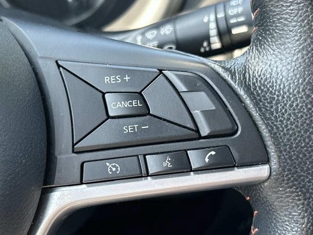 Used 2020 Nissan Kicks SR w/ SR Premium Package FWD image 27