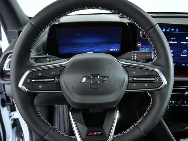 Used 2026 Chevrolet Traverse Z71 w/ Driver Confidence Package AWD/4WD image 26