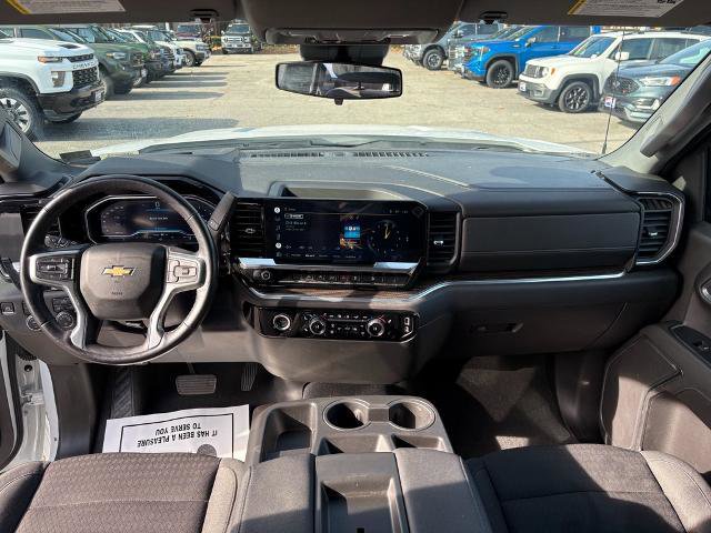 Used 2022 Chevrolet Silverado 1500 LT image 13