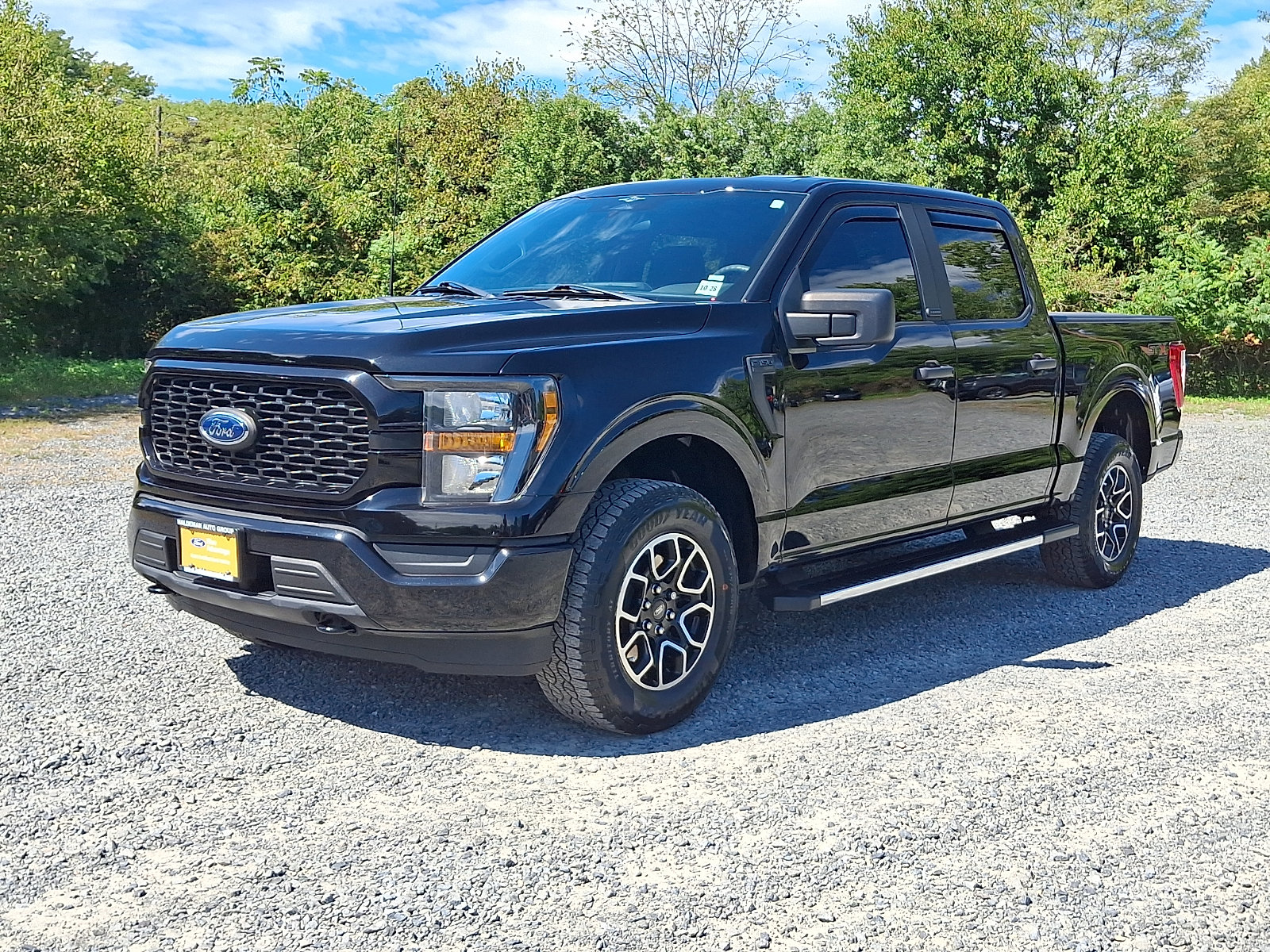Certified 2023 Ford F150 XL w/ STX Appearance Package AWD/4WD image 3