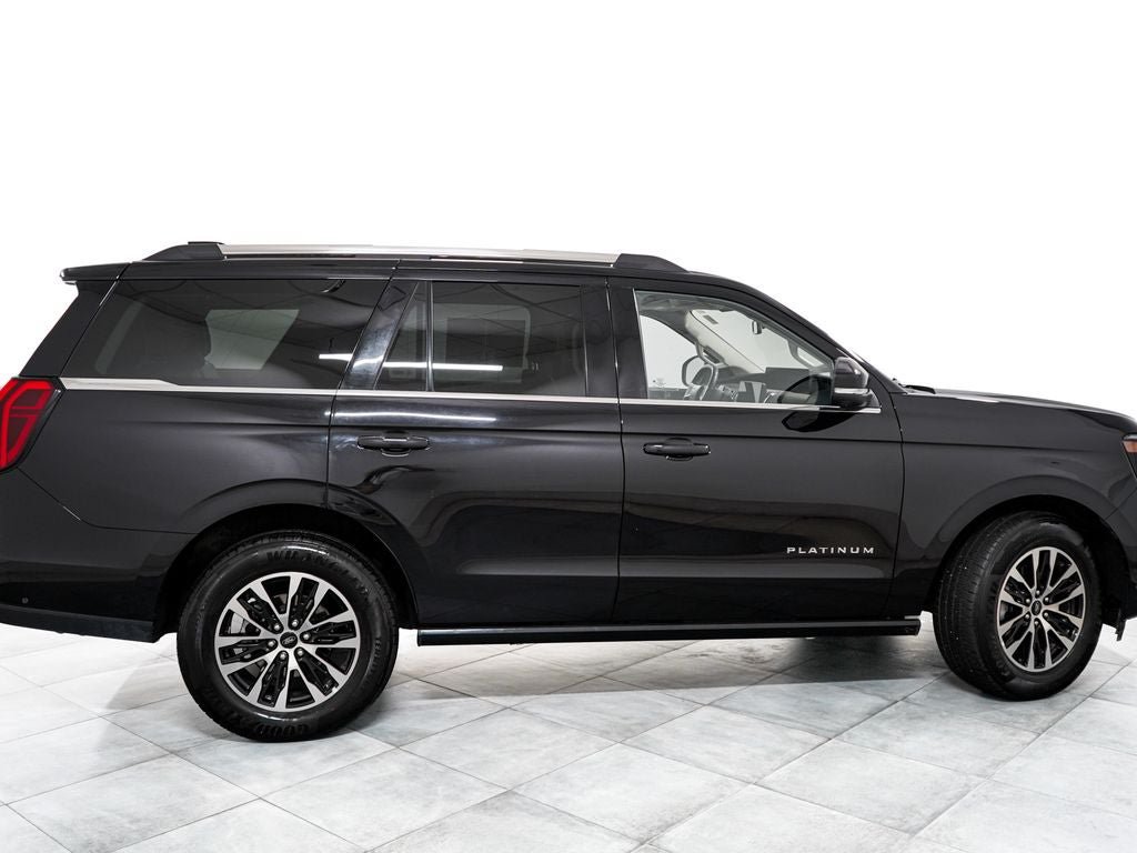 Certified 2025 Ford Expedition Platinum AWD/4WD image 7