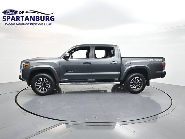 Used 2023 Toyota Tacoma TRD Sport AWD/4WD image 4