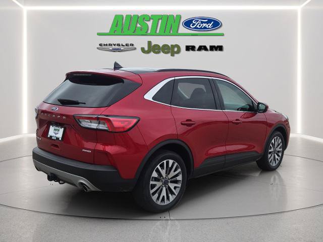 Certified 2022 Ford Escape Titanium w/ Class II Trailer Tow Package AWD/4WD image 5