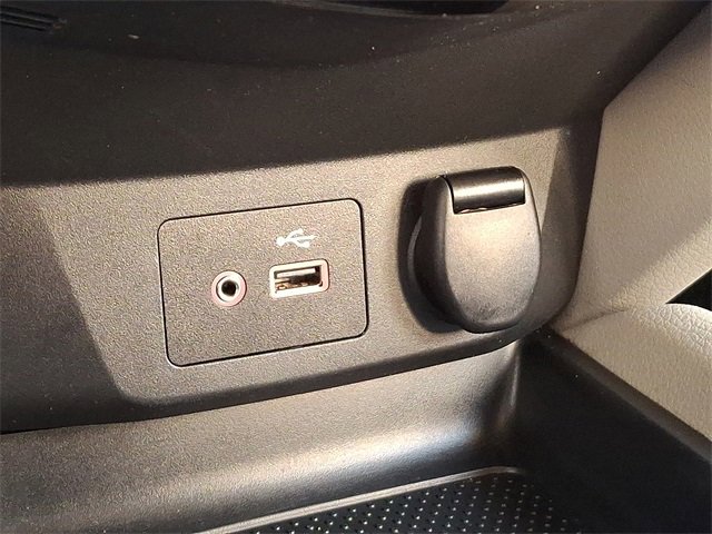 Used 2020 Nissan Rogue Sport SV image 25