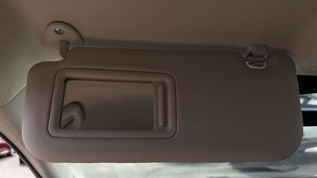 Used 2025 Toyota Corolla LE FWD image 21
