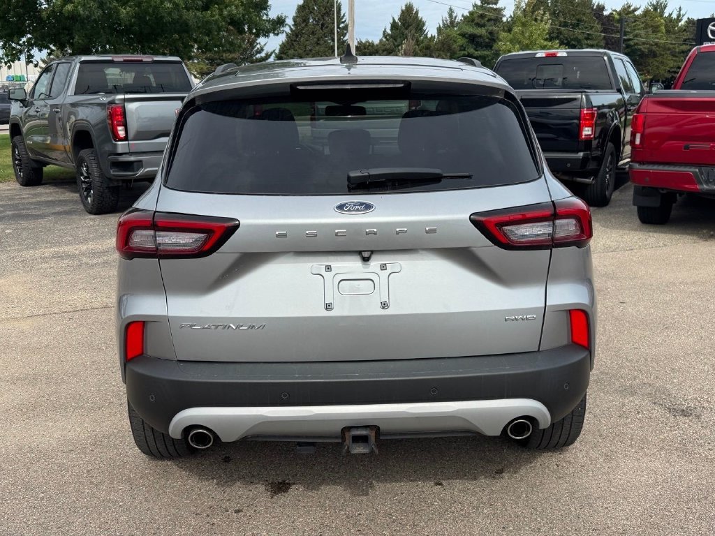 Certified 2023 Ford Escape Platinum w/ Premium Technology Package AWD/4WD image 4