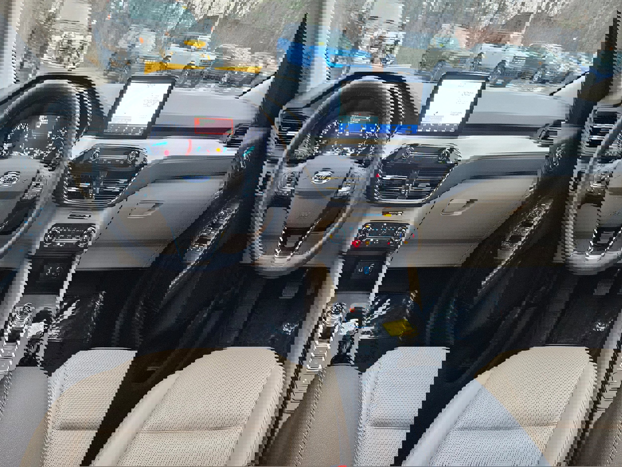 Certified 2020 Ford Escape SEL image 12