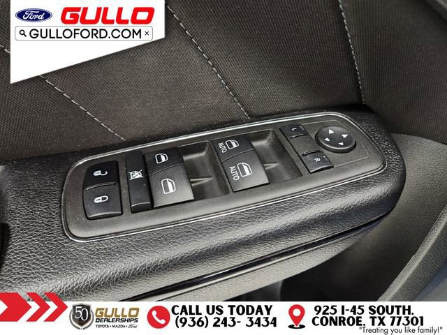 Used 2022 Dodge Charger R/T w/ Blacktop Package image 20