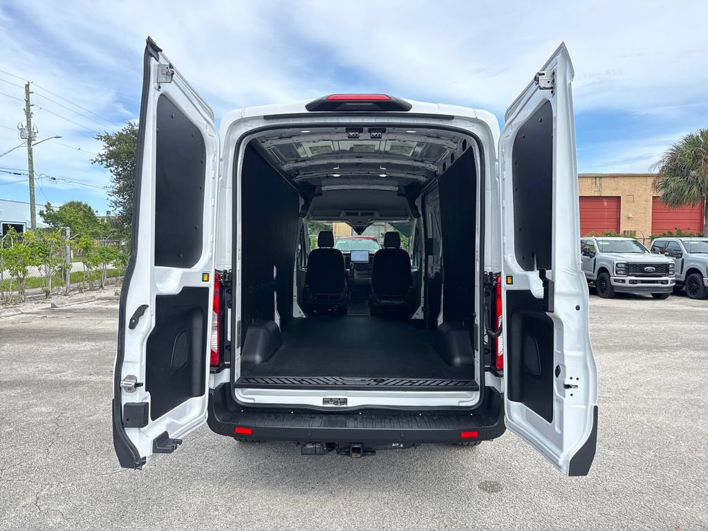 Certified 2026 Ford Transit 250 148 Medium Roof w/ Load Area Protection Package RWD image 25