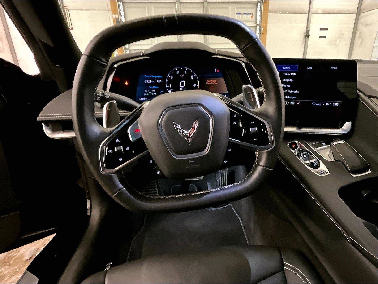 Used 2022 Chevrolet Corvette Stingray Coupe w/ 1LT RWD image 5