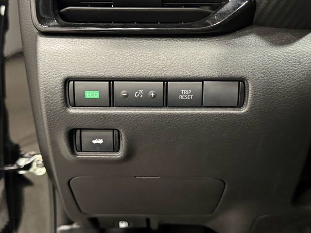 Used 2024 Nissan Sentra SV image 15