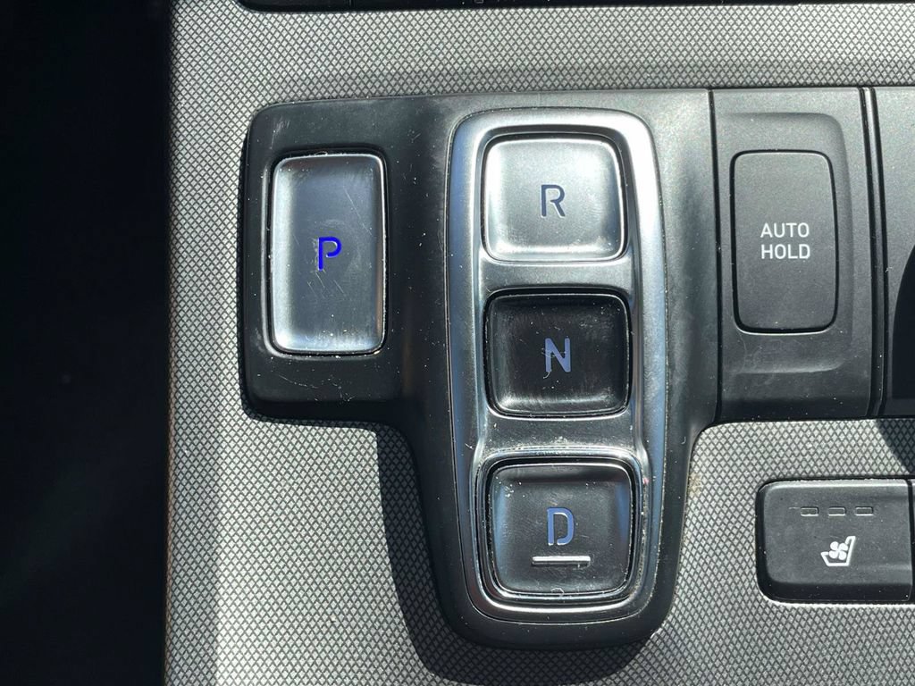Used 2022 Hyundai Palisade Limited AWD/4WD image 17