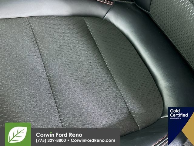 Certified 2025 Ford Escape ST-Line image 22