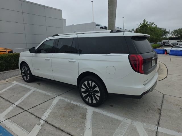 Certified 2025 Ford Expedition Max Platinum w/ Platinum Ultimate Package AWD/4WD image 2
