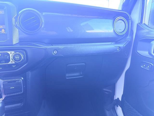 Used 2022 Jeep Gladiator Sport image 25