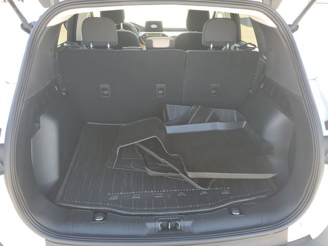 Certified 2022 Ford Escape SE w/ SE Sport Appearance Package image 7