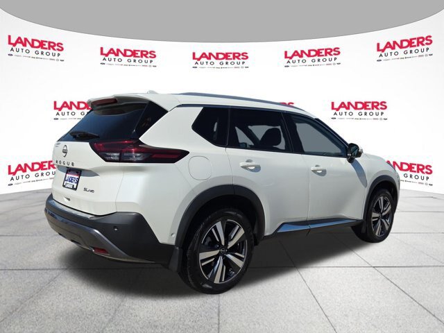 Used 2022 Nissan Rogue SL w/ SL Premium Package AWD/4WD image 3