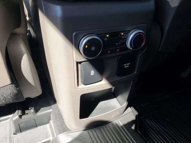 Certified 2020 Ford Explorer Platinum w/ Premium Technology Package image 18