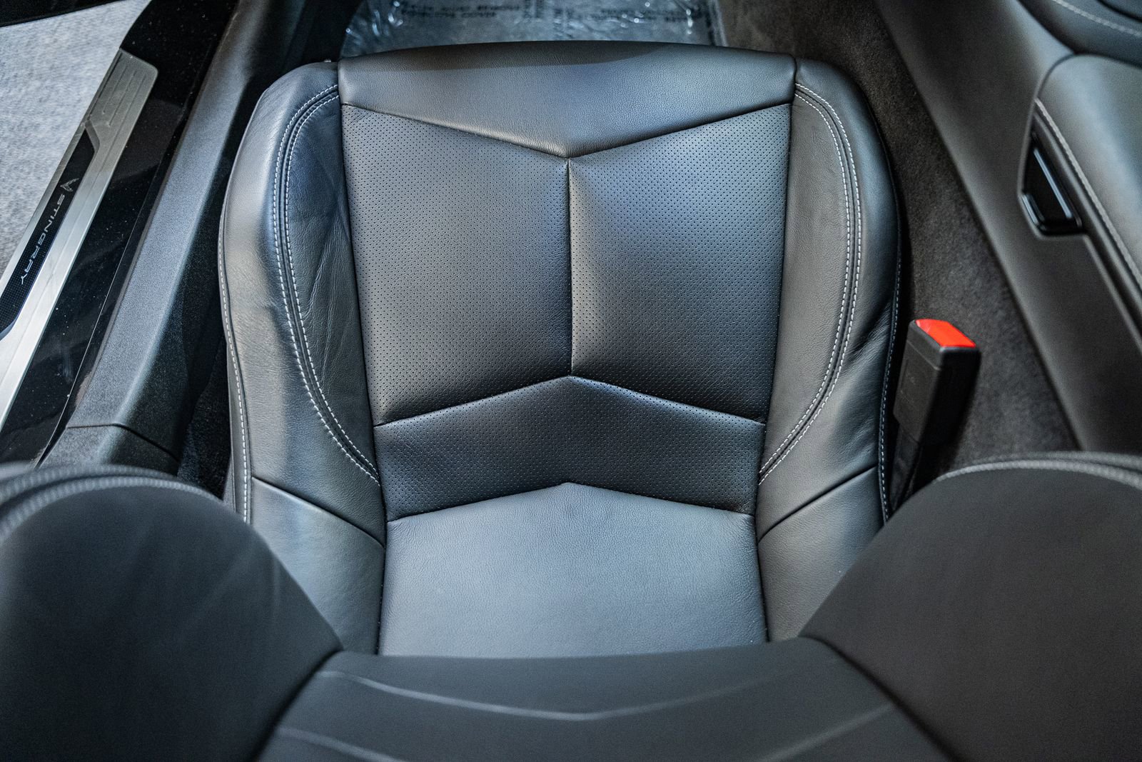 Used 2022 Chevrolet Corvette Stingray Coupe w/ 1LT image 36