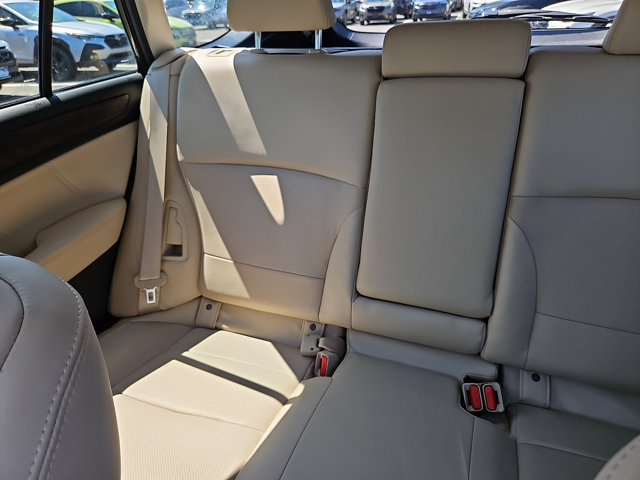 Used 2019 Subaru Outback 3.6R Limited AWD/4WD image 15