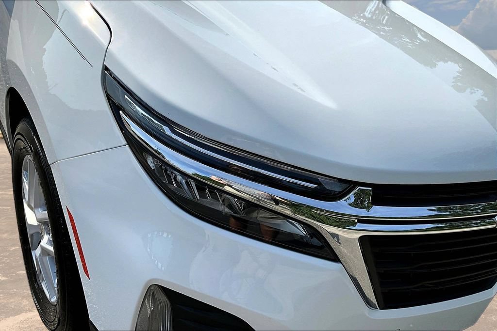 Used 2023 Chevrolet Equinox LT FWD image 34