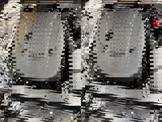 Used 2024 Volvo XC60 B5 Plus image 17