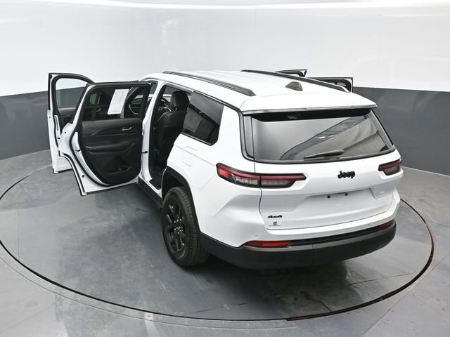 Used 2024 Jeep Grand Cherokee L Laredo AWD/4WD image 24