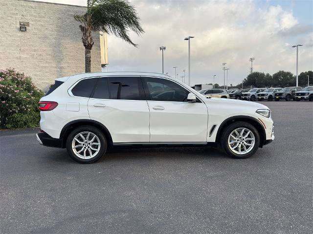 Used 2020 BMW X5 xDrive40i w/ Convenience Package image 2