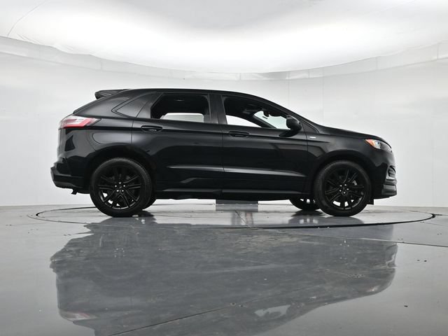 Certified 2024 Ford Edge ST-Line AWD/4WD image 35
