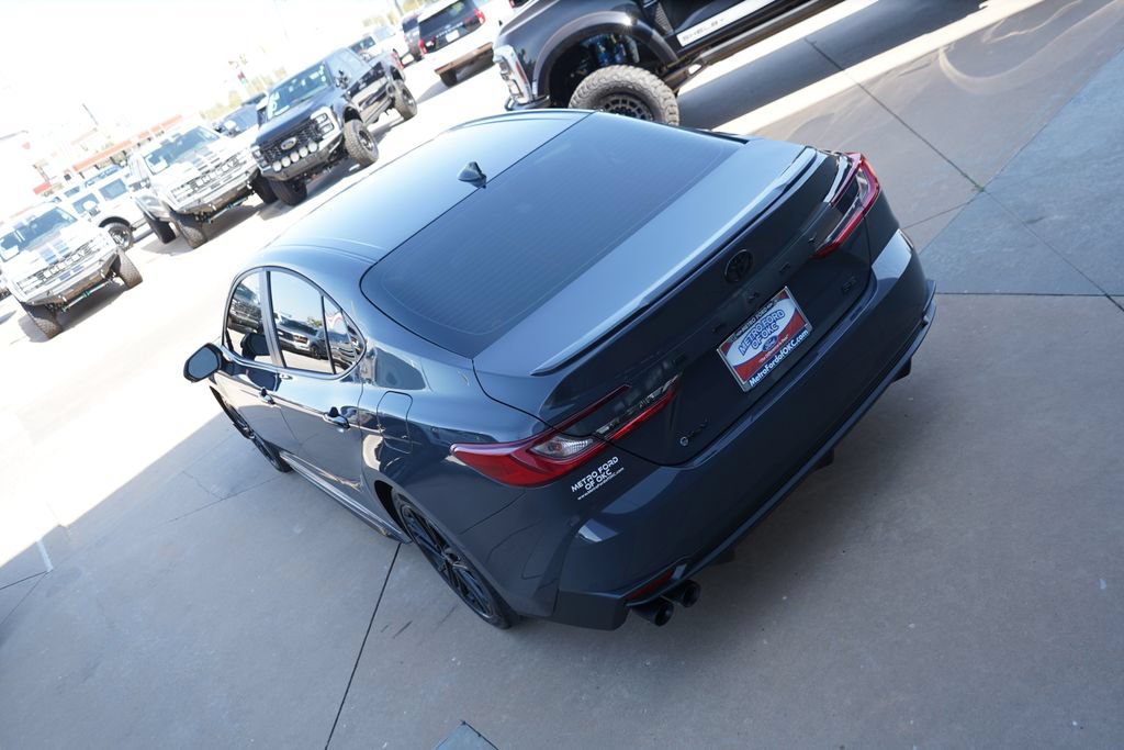 Used 2025 Toyota Camry SE w/ Convenience Package FWD image 13
