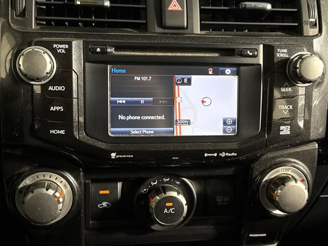 Used 2017 Toyota 4Runner TRD Off-Road AWD/4WD image 32