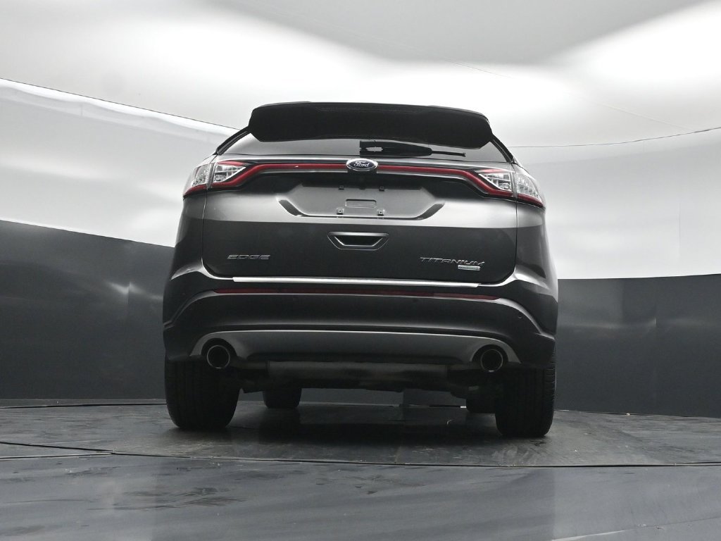 Certified 2018 Ford Edge Titanium w/ Ford Safe & Smart Package FWD image 45