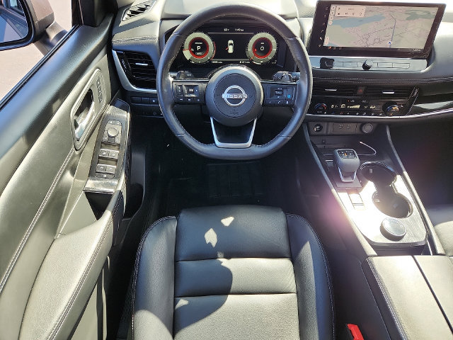 Used 2024 Nissan Rogue SL w/ SL Premium Package AWD/4WD image 12