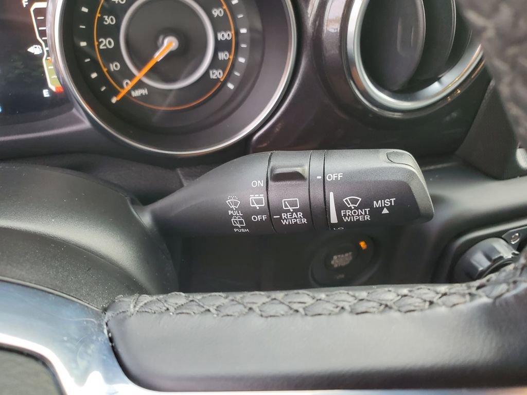 Used 2021 Jeep Wrangler Unlimited Sahara image 11