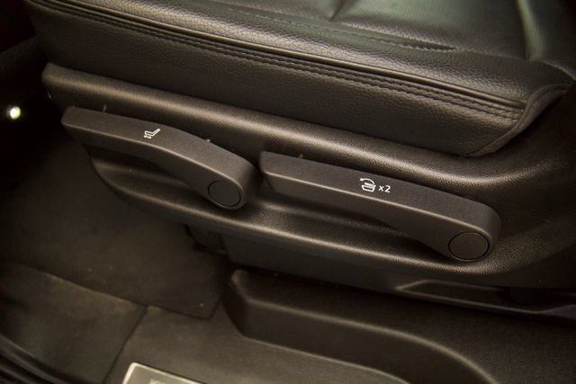 Used 2021 GMC Yukon Denali AWD/4WD image 35