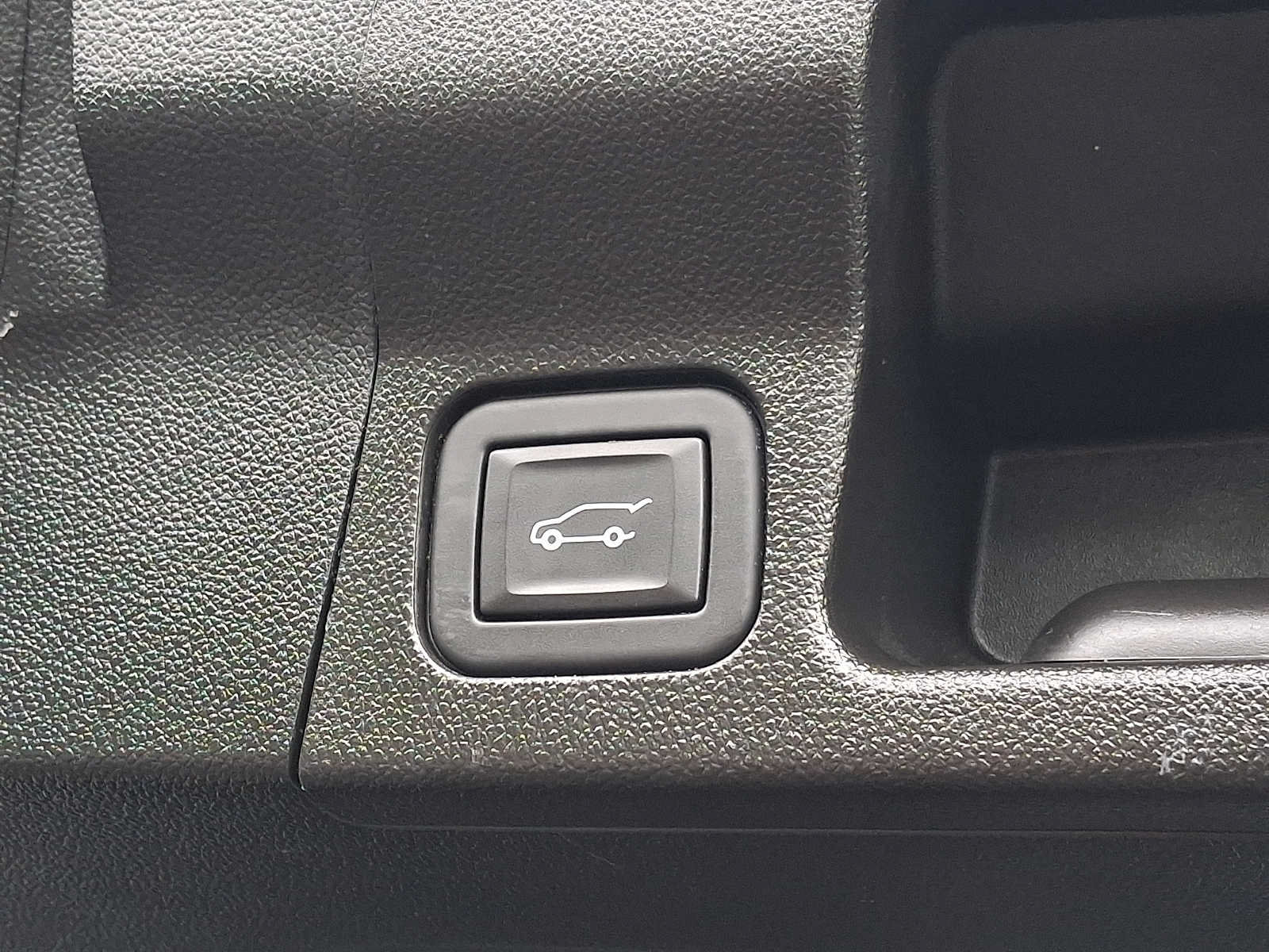 Used 2023 GMC Acadia SLT w/ Elevation Edition AWD/4WD image 30