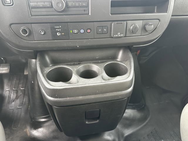 Used 2022 Chevrolet Express 3500 w/ Power Convenience Package image 25