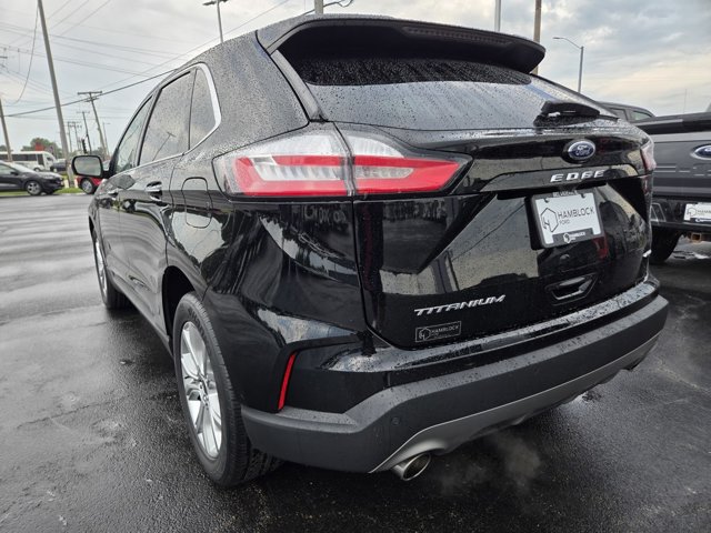 Certified 2023 Ford Edge Titanium AWD/4WD image 42