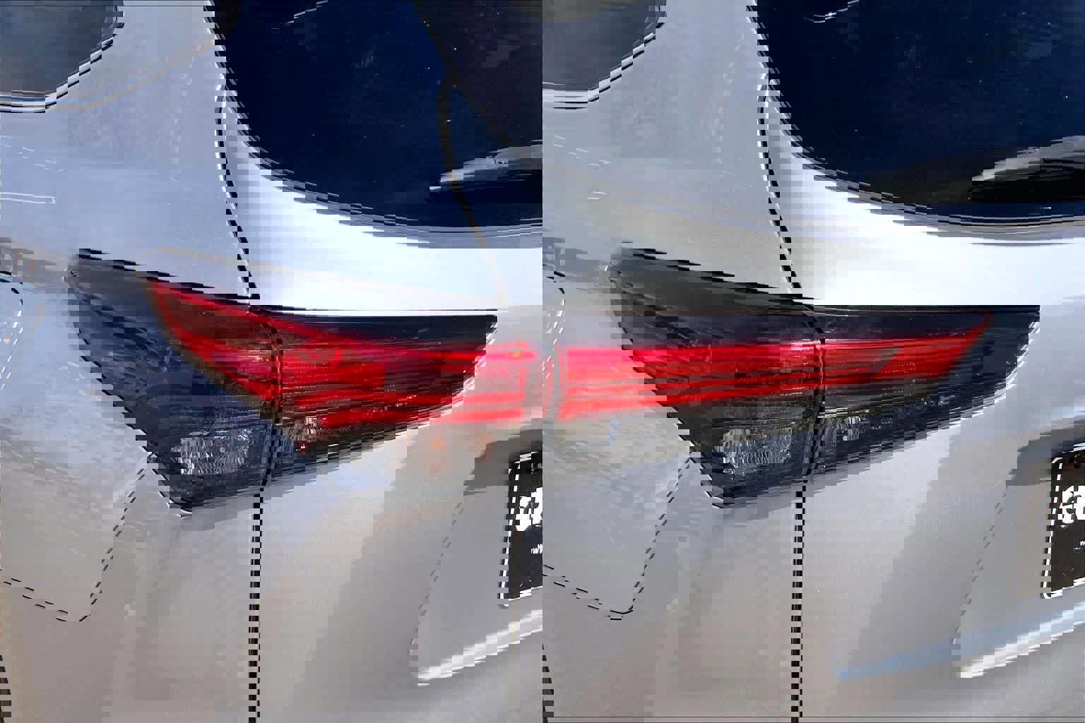 Used 2022 Toyota Highlander XLE image 29