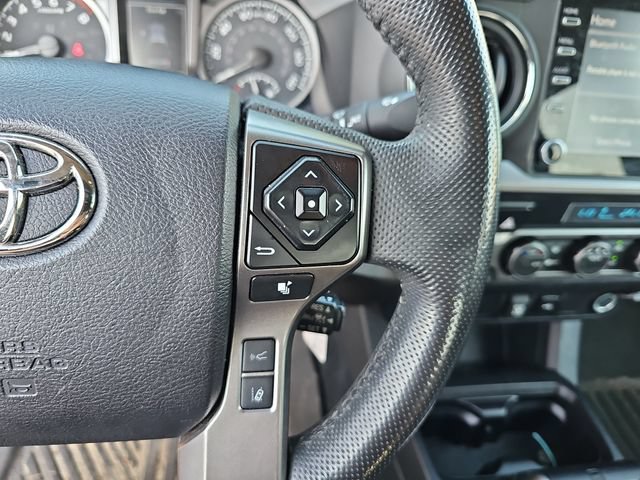 Used 2022 Toyota Tacoma SR5 w/ Technology Package RWD image 14