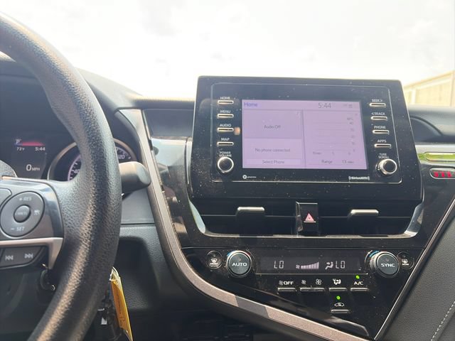 Used 2024 Toyota Camry LE FWD image 27