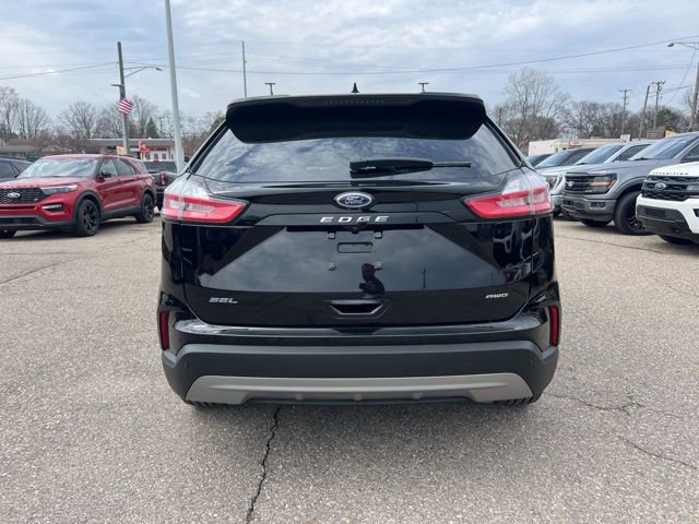 Certified 2023 Ford Edge SEL w/ Convenience Package image 3