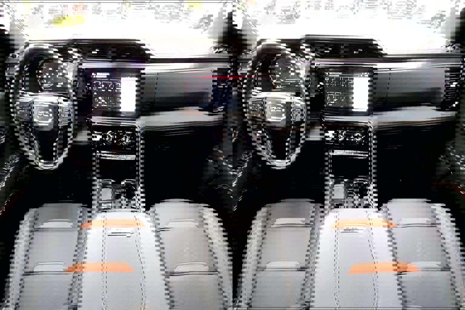 Used 2024 GMC Sierra 2500 AT4 w/ AT4 Premium Plus Package image 14