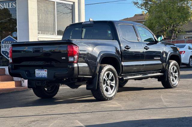 Used 2019 Toyota Tacoma TRD Sport image 24