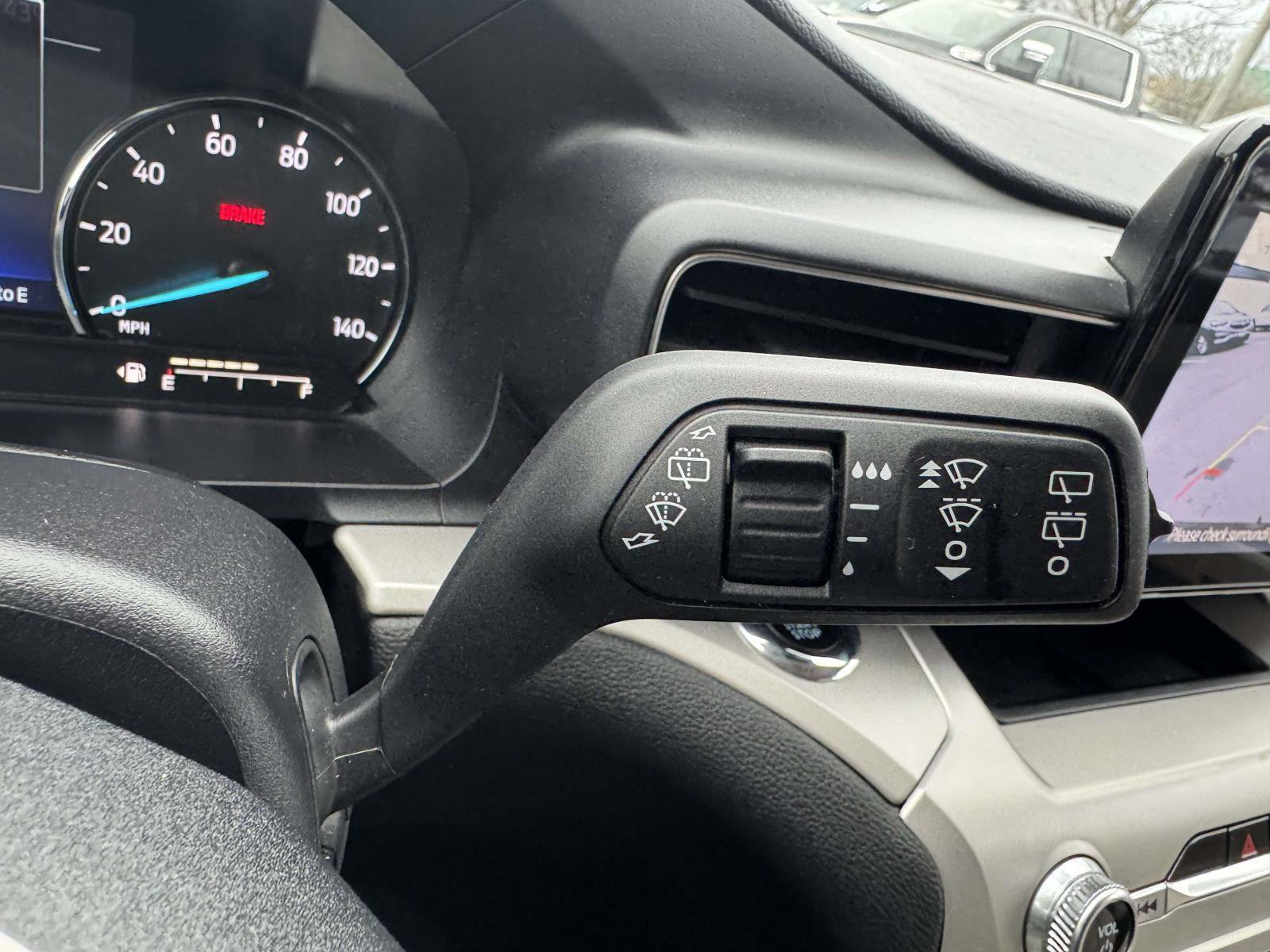 Certified 2022 Ford Explorer XLT w/ Equipment Group 202A image 33