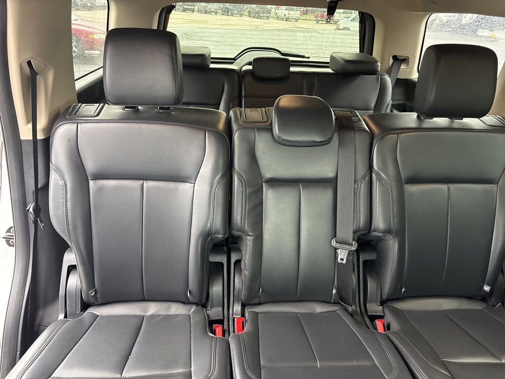 Certified 2024 Ford Expedition XLT AWD/4WD image 9